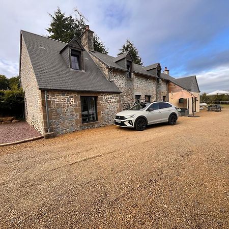 Villa Madelaine Ranch, Nouvelle Piscine 2025 Le Gast Esterno foto