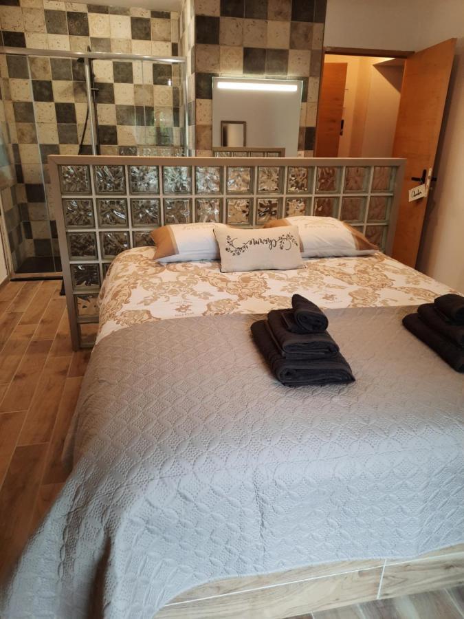 Villa Madelaine Ranch, Nouvelle Piscine 2025 Le Gast Esterno foto