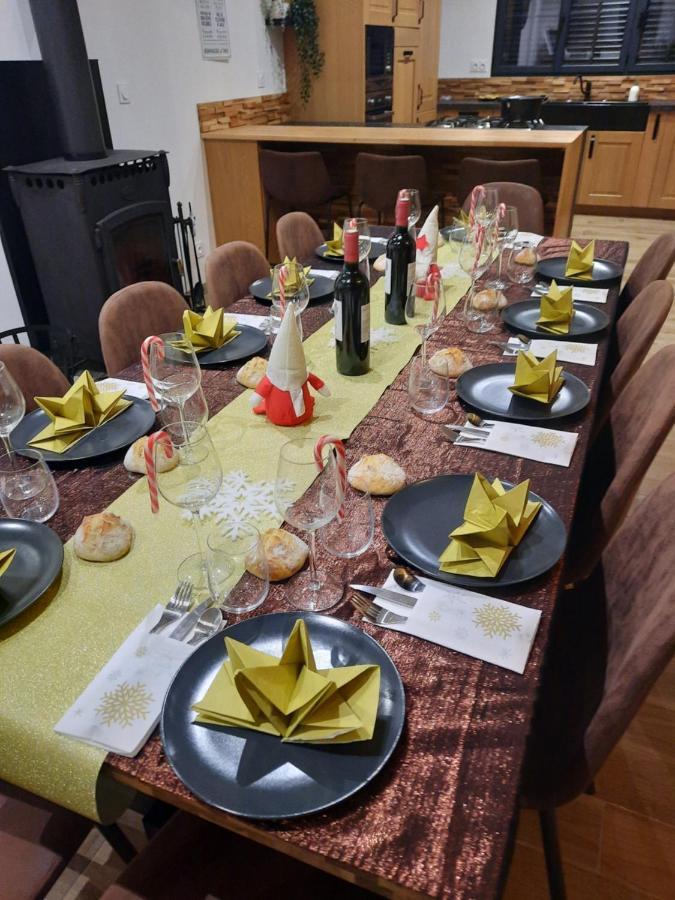 Villa Madelaine Ranch, Nouvelle Piscine 2025 Le Gast Esterno foto