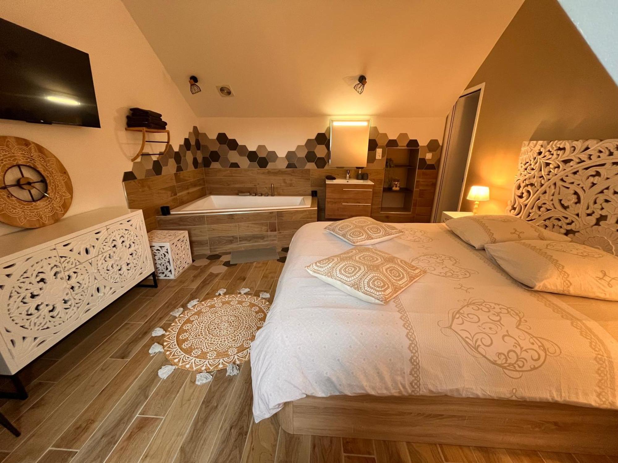 Villa Madelaine Ranch, Nouvelle Piscine 2025 Le Gast Esterno foto